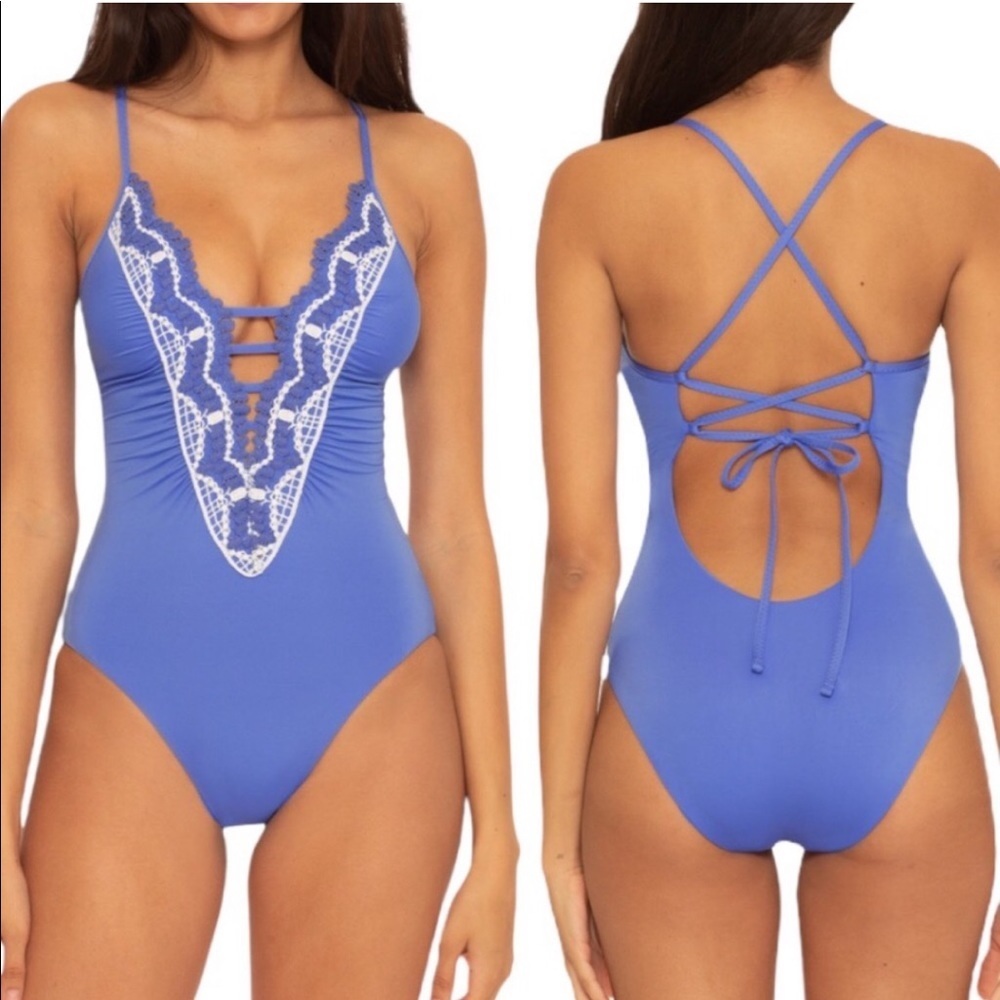 🆕 BECCA Delilah One Piece Swimsuit! periwinkle and white one piece. NWT